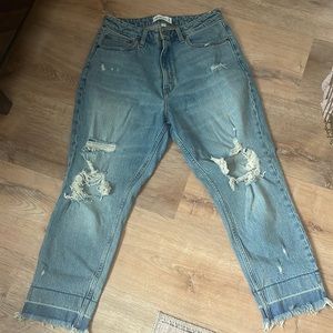 Abercrombie Curve Love High Rise Mom Jean
